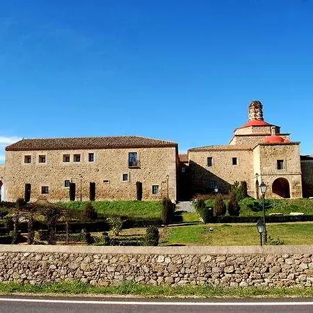 Hotel Rio Convento De La Luz Caces