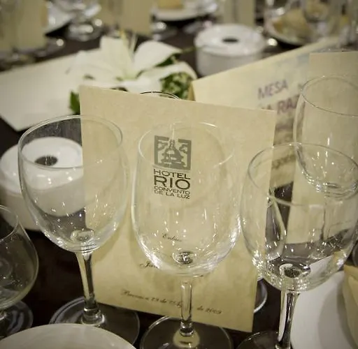 Rio Convento De La Luz Caces